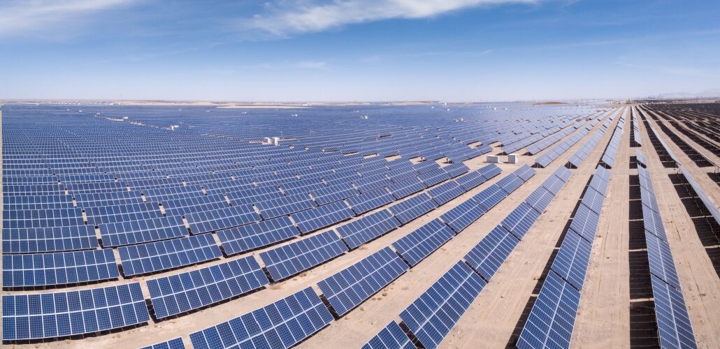 Israel’s largest solar plant switched on Israel’s largest solar plant switched on