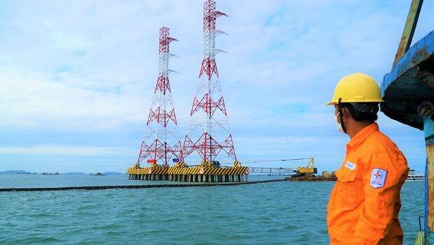 东南亚最长220千伏海上输电线正式投入使用 South Asia longest offshore power line