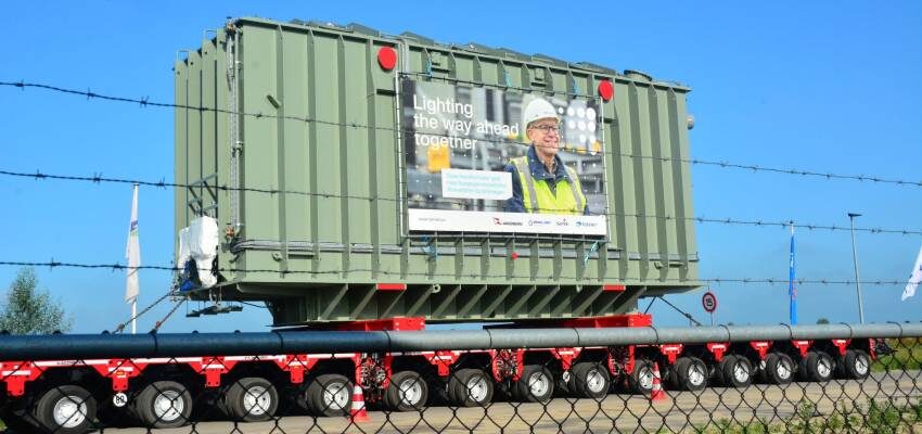 The fifth transformer installed at the new 380 kV high-voltage substation at Vierverlaten