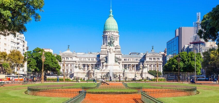 Argentina launches tender for 500 kV transmission line
