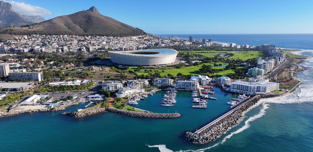 $1.5 B loan fuels South African energy reforms cape town_Shutterstock_2485314389