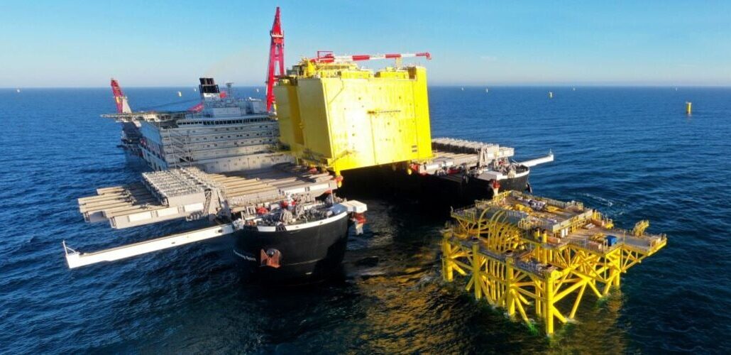 BorWin5转换器平台安装在北海 converter station_Siemens Energy