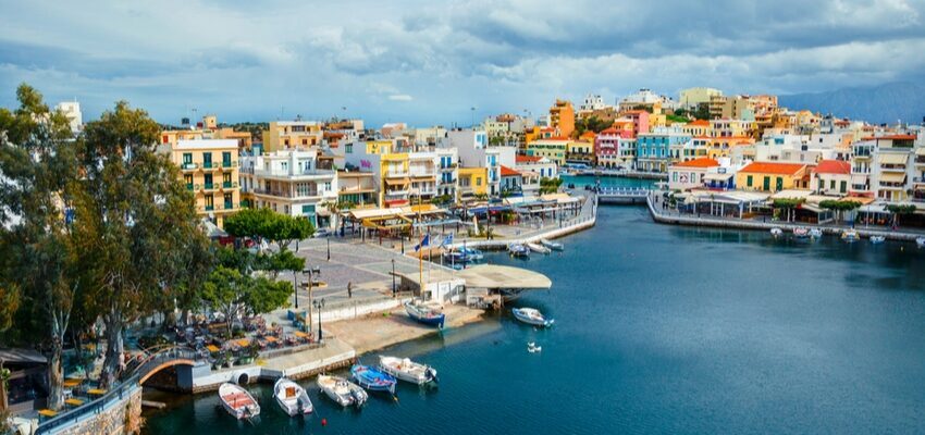 Greece gets $200 M for Crete undersea power link