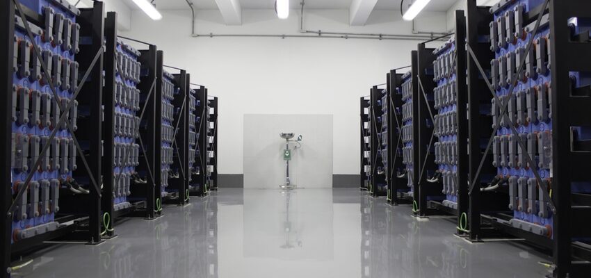 Sterlite Power submits bids for grid-connected battery storage