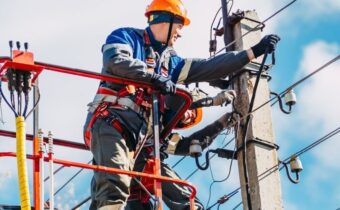 electricians_Shutterstock_2398214065