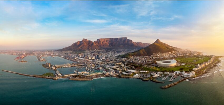 South Africa plunges back into darkness