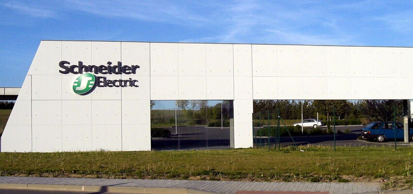 Mikano to distribute Schnieder’s low voltage products in Nigeria f59fd3a46f2adbbd9dd6269010353971