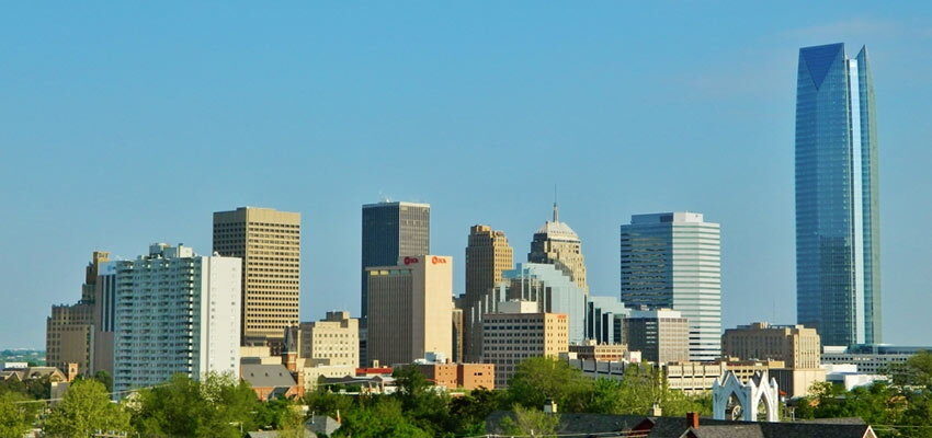 Power transformer explodes in Oklahoma City residential area f710044bf79a4b1f5d8b085e5e5d9711