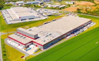 Peab to build transformer plant in Ludvika facility_Shutterstock_2125128965