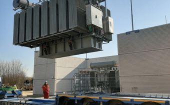 Giant transformer