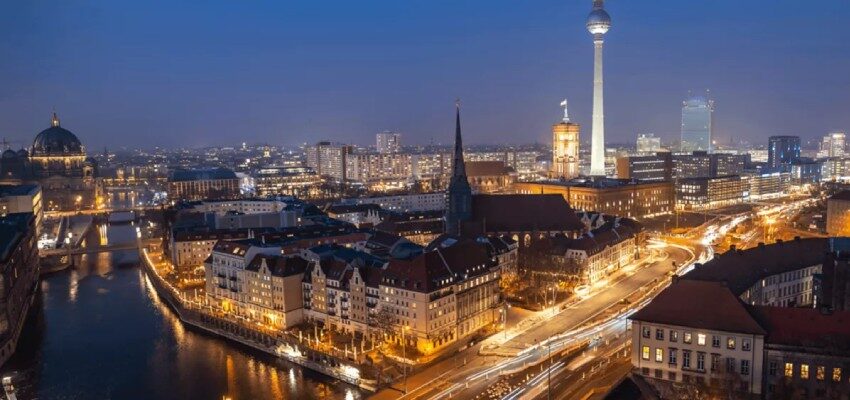 Hitachi Energy to accelerate sustainable mobility in Berlin Hitachi Energy Berlin