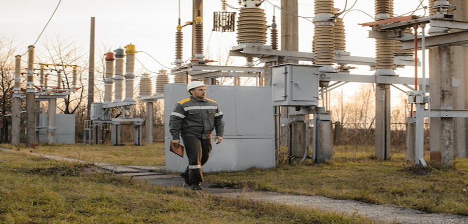 Solid state transformers course – e-lesson #4: SMART GRIDS AND MICROGRIDS