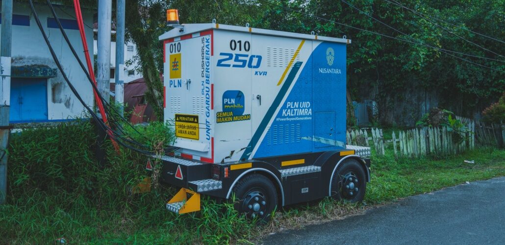 ECG deploys mobile transformer to boost power mobile transformer_Shutterstock_2545597435