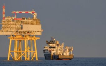 offshore substation_Shutterstock_2614002425