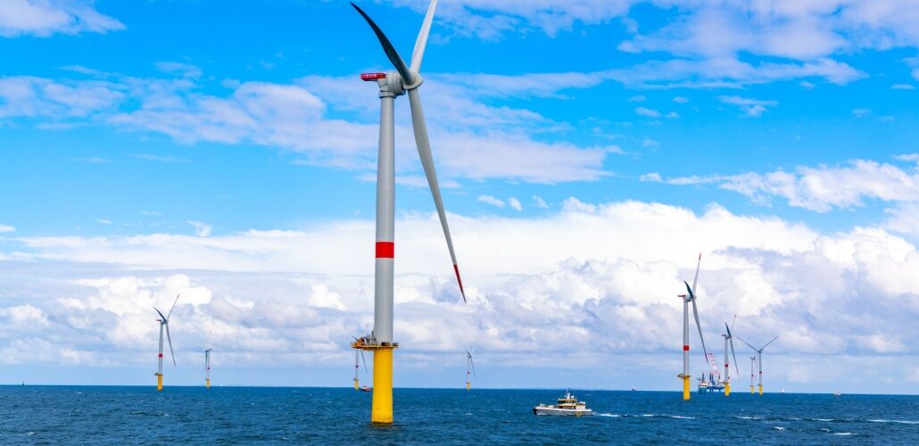 ABL appointed MWS for Scottish offshore wind farm offshore turbines and boat_Shutterstock_2161519499