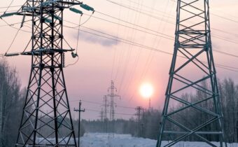 Hitachi Energy strengthens Svenska kraftnät transmission network