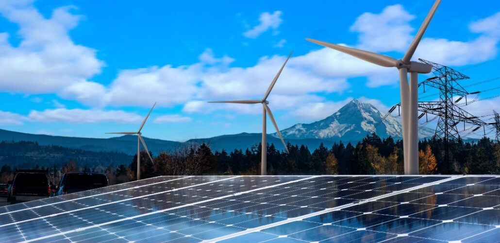 到2035年全球可再生能源将达到11.2TW renewables_Shutterstock_2460503241