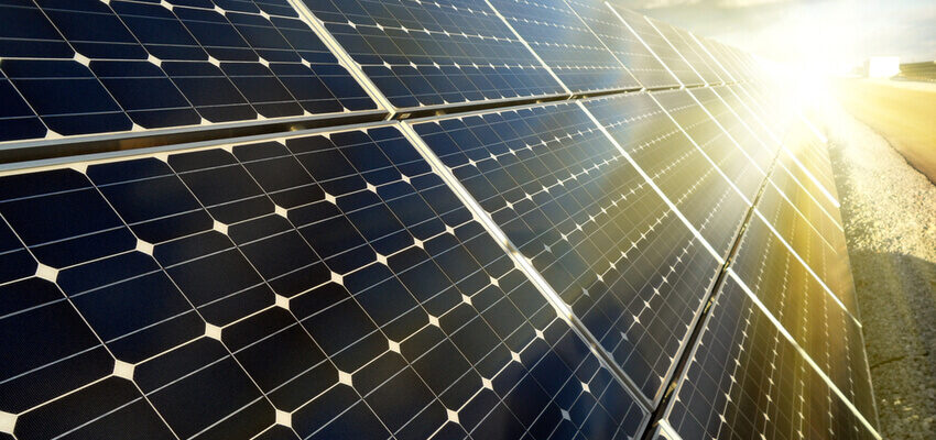 日立ABB电网变压器为世界上最大的太阳能发电厂贡献力量 solar panels