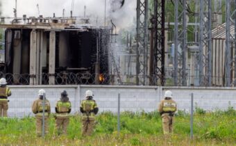 substation fire_Shutterstock_2164549297