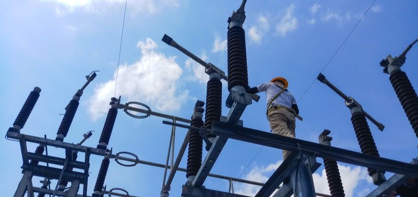 Abengoa closes new maintenance contracts in Brazil Substation maintenance