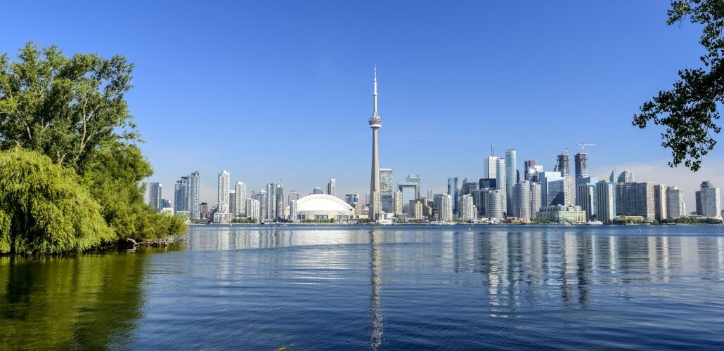 Ontario begins major transmission line expansion toronto_Shutterstock_599327744