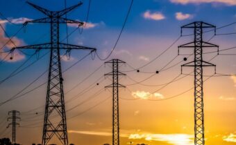 towers_Shutterstock_2527399241