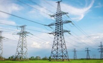 transmission lines_Shutterstock_2177374707