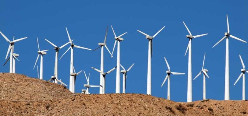 Siemens Energy launches $4.3 B bid to increase stake in wind company Wind farm Siemens Energy Siemens Gamesa