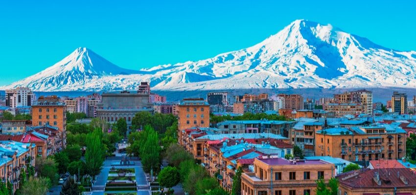 Third Armenia-Iran transmission line expected to be completed in 2020 Yerevan